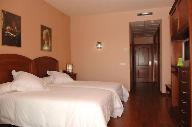 Hotel Wellness Marbella Hills Ojén Eksteriør billede